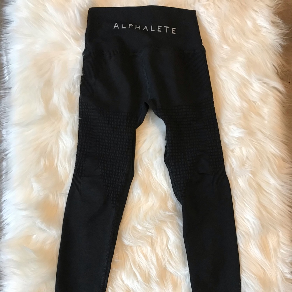 Alphalete Halo leggings